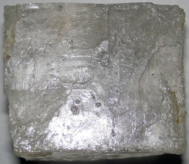 Photo: James St. John, CC BY 2.0 Halite (rock salt), Salina Group, Detroit