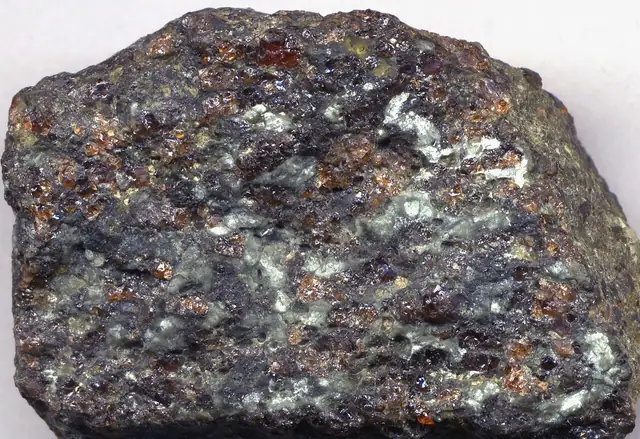 Kimberlite: a garnet-bearing xenolith from the Lake Ellen Kimberlite, Iron County