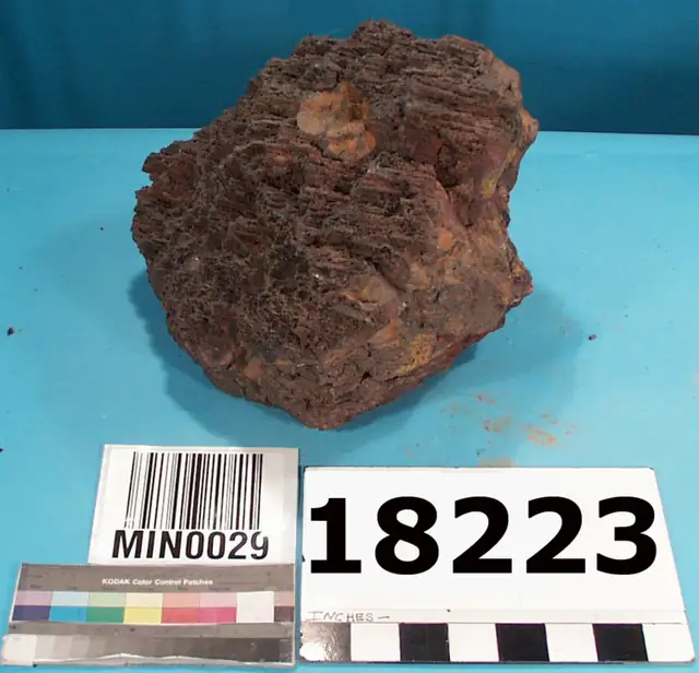 Hematite, Marquette County, Smithsonian specimen