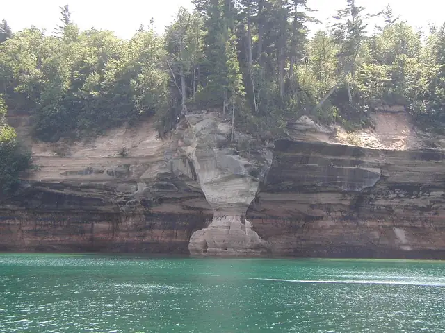 White Munising Formation over Jacobsville Sandstone, Pictured Rocks National Lakeshore